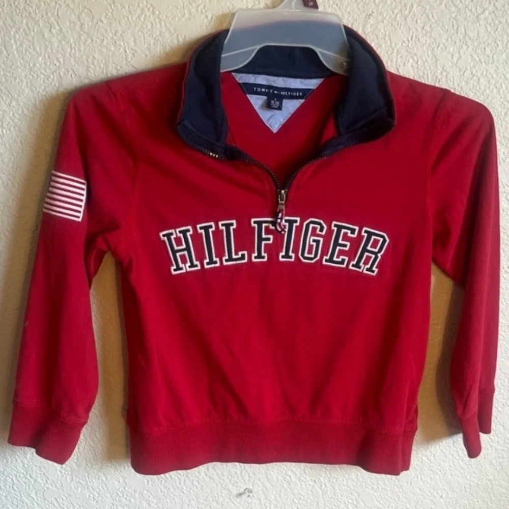 Tommy Hilfiger Boys Quarter Zip Sweatshirt Size 8 Red Spell Out Logo Flag USA